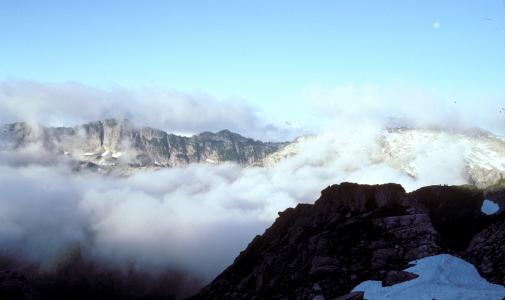 hidden lake peaks